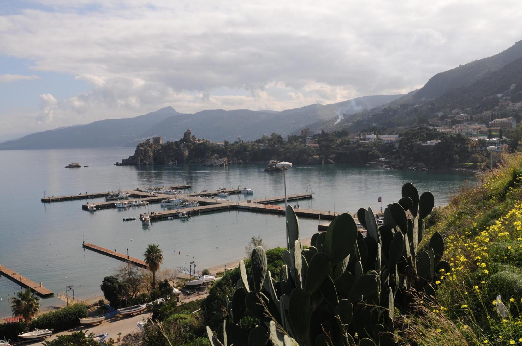 Apartment A Viuzza Cefalu